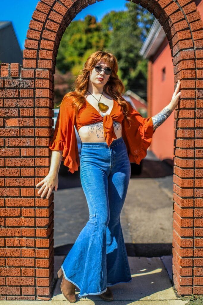 High-Waisted Jeans